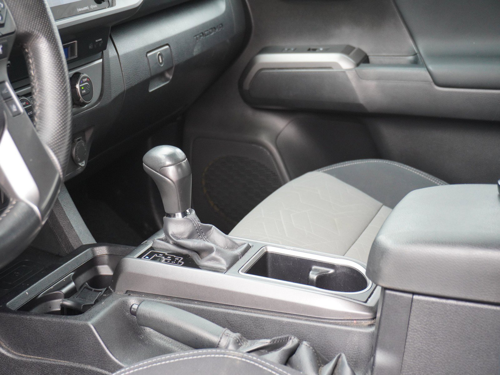 Used 2023 Toyota Tacoma TRD Sport w/ Advanced Technology Package image 20