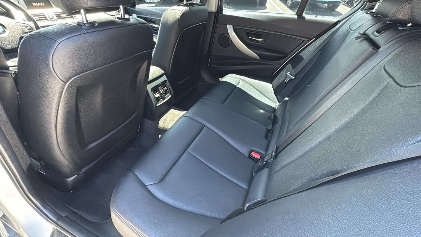 Used 2014 BMW 320i xDrive Sedan AWD/4WD image 13