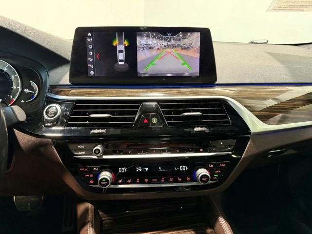 Used 2019 BMW 540i w/ M Sport Package image 20