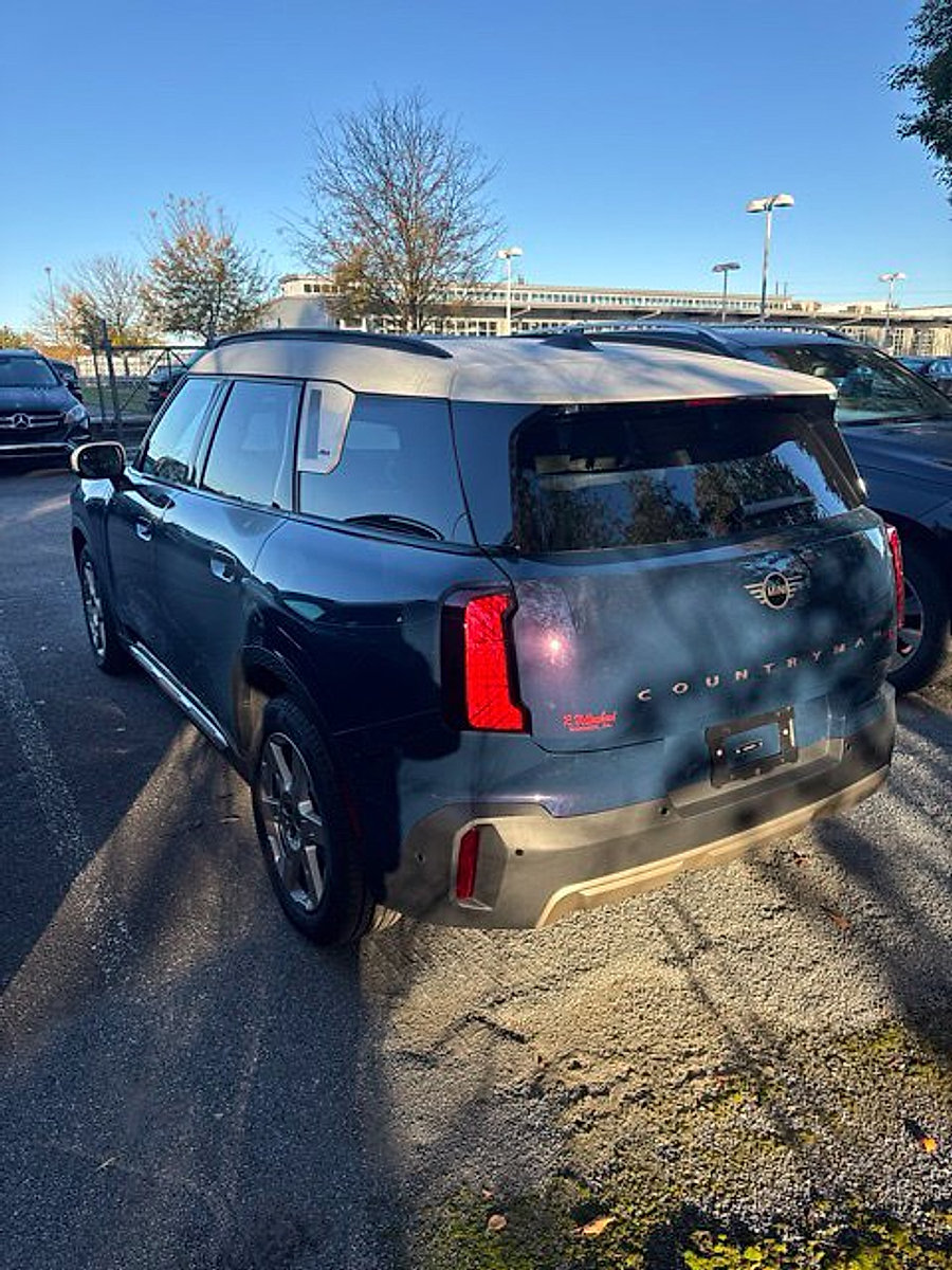 Used 2025 MINI Cooper Countryman S w/ Comfort Package Max AWD/4WD image 4