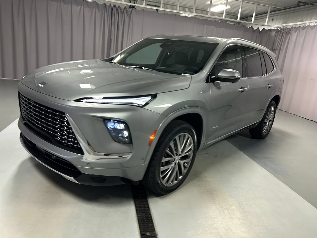 New 2026 Buick Enclave Avenir w/ Super Cruise Package AWD/4WD image 3