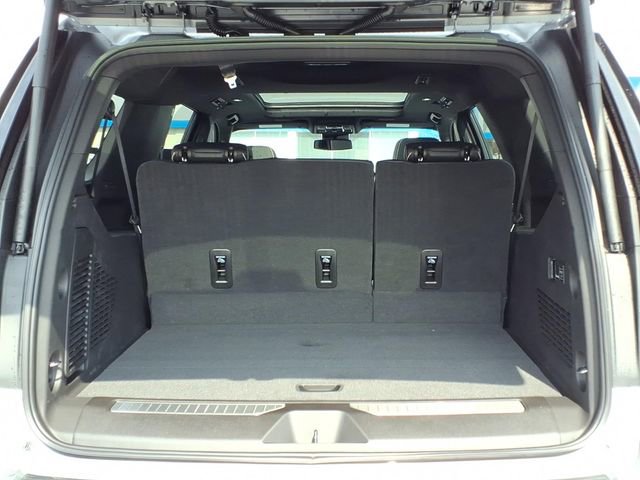 New 2026 Chevrolet Suburban Premier w/ Sun And Tow Package image 11