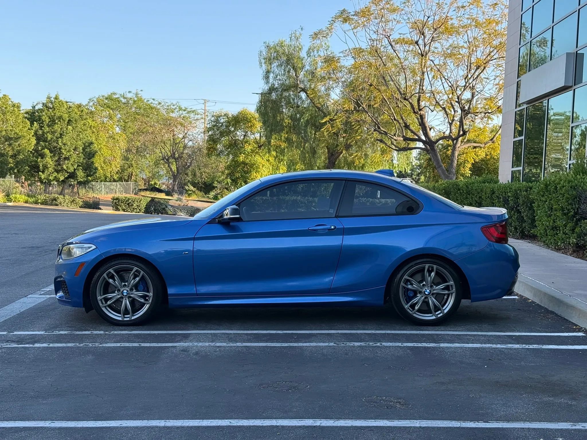 Used 2014 BMW M235i Coupe RWD image 2