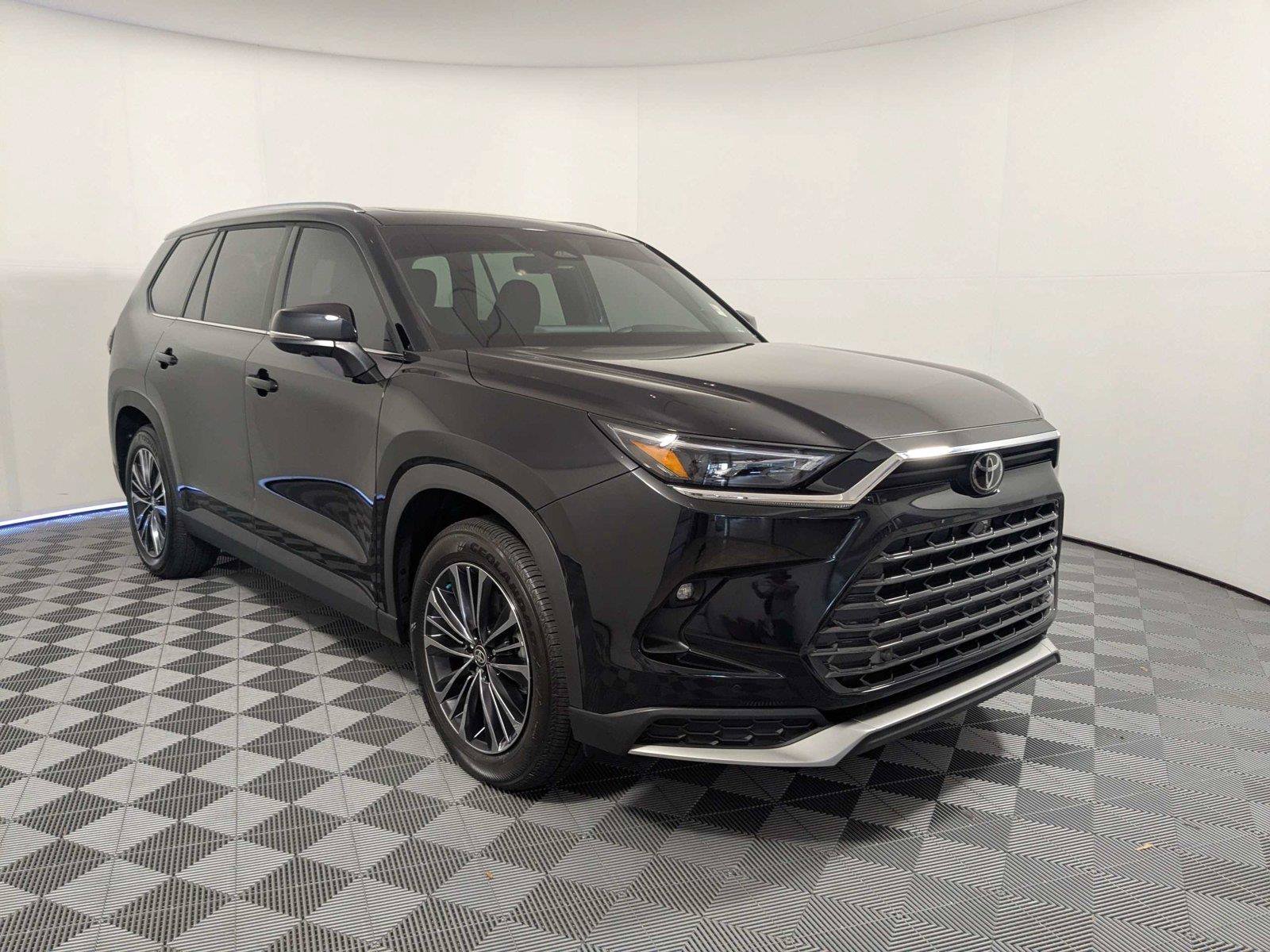 Certified 2026 Toyota Grand Highlander AWD Hybrid image 2