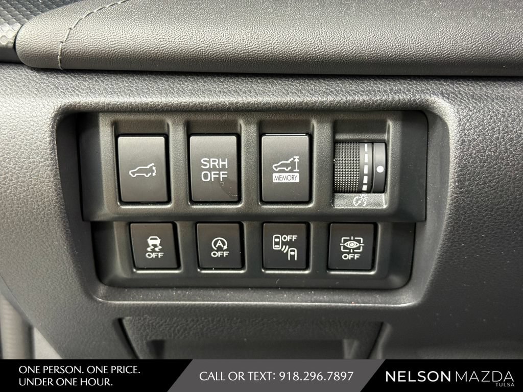Used 2024 Subaru Forester Touring w/ Convenience Package AWD/4WD image 30