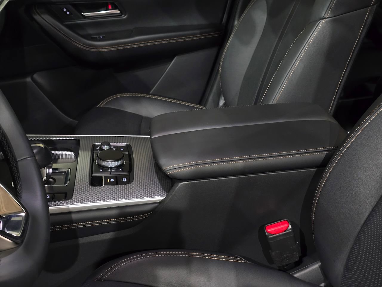 Used 2024 MAZDA CX-90 3.3 Turbo w/ Premium Package image 33