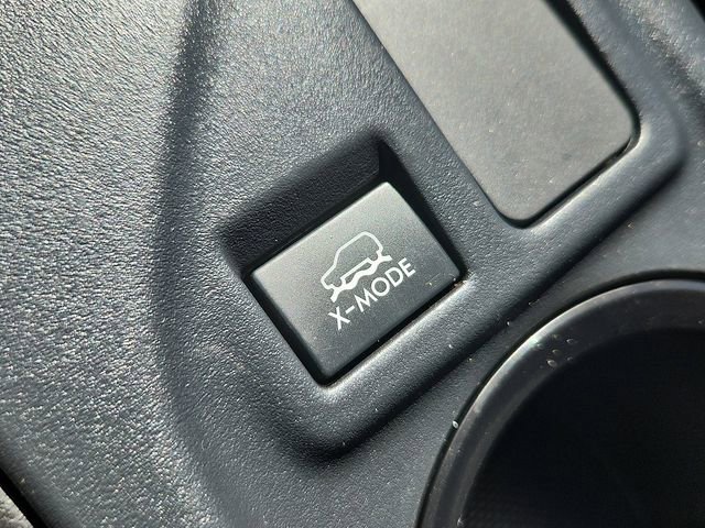 Used 2023 Subaru Crosstrek 2.0i AWD/4WD image 17