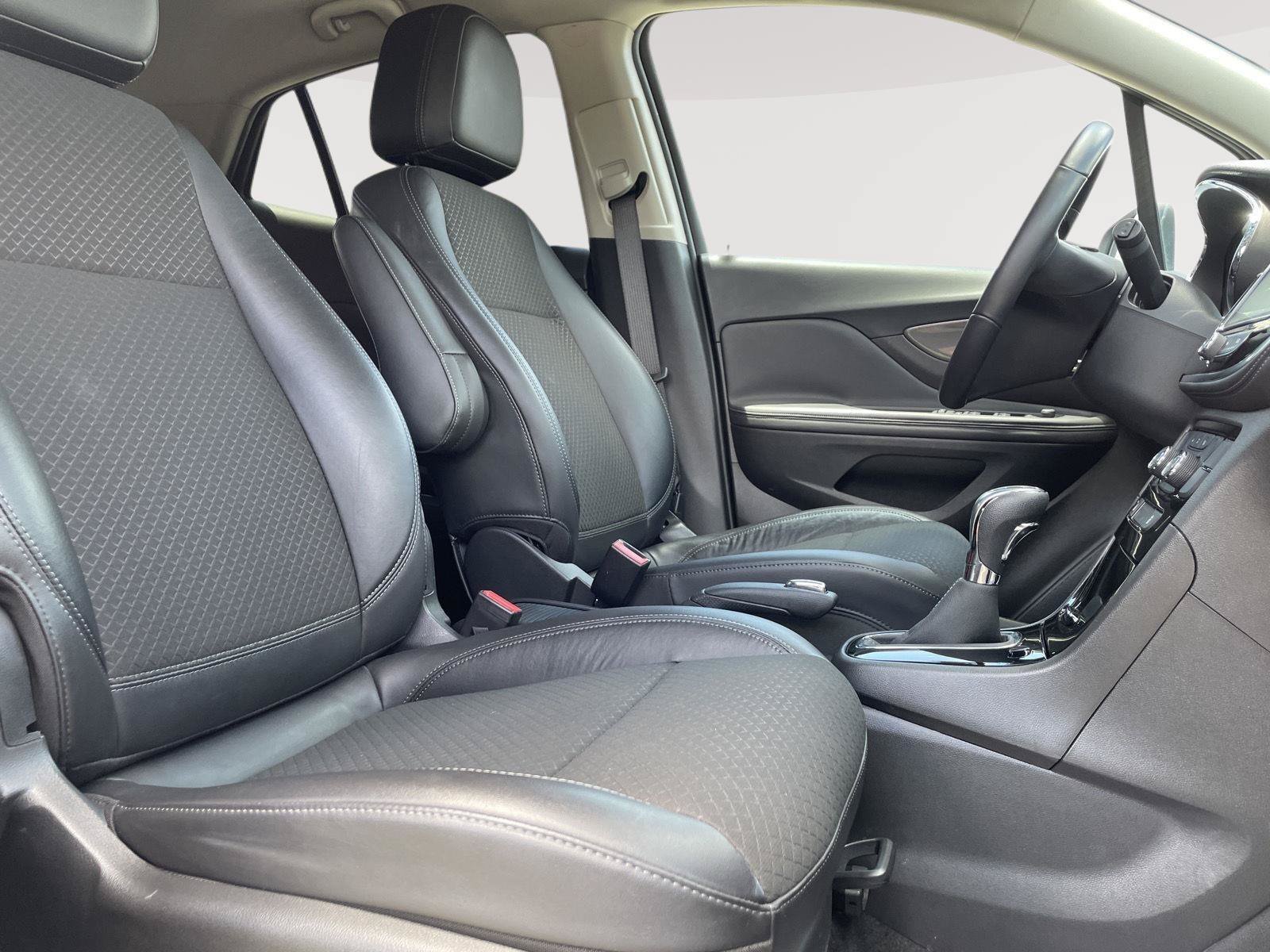Used 2017 Buick Encore Preferred AWD/4WD image 4