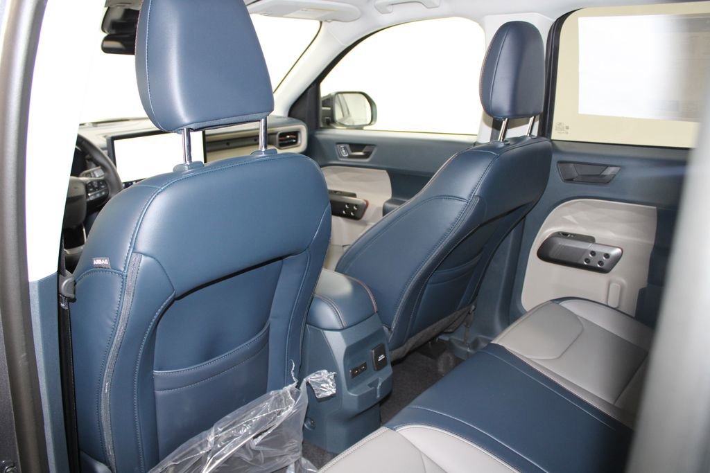 New 2026 Ford Maverick Lariat image 23