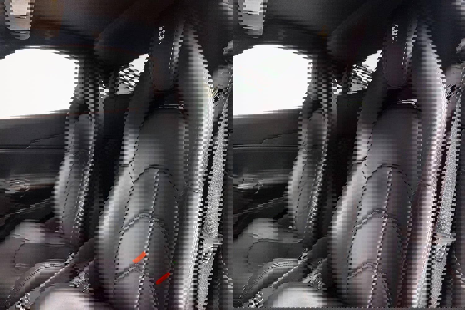 Used 2018 Ferrari 488 GTB image 24