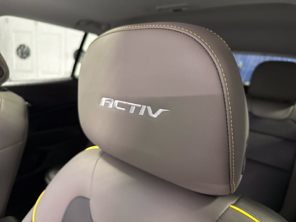 New 2026 Chevrolet Trax ACTIV w/ Sunroof Package FWD image 25