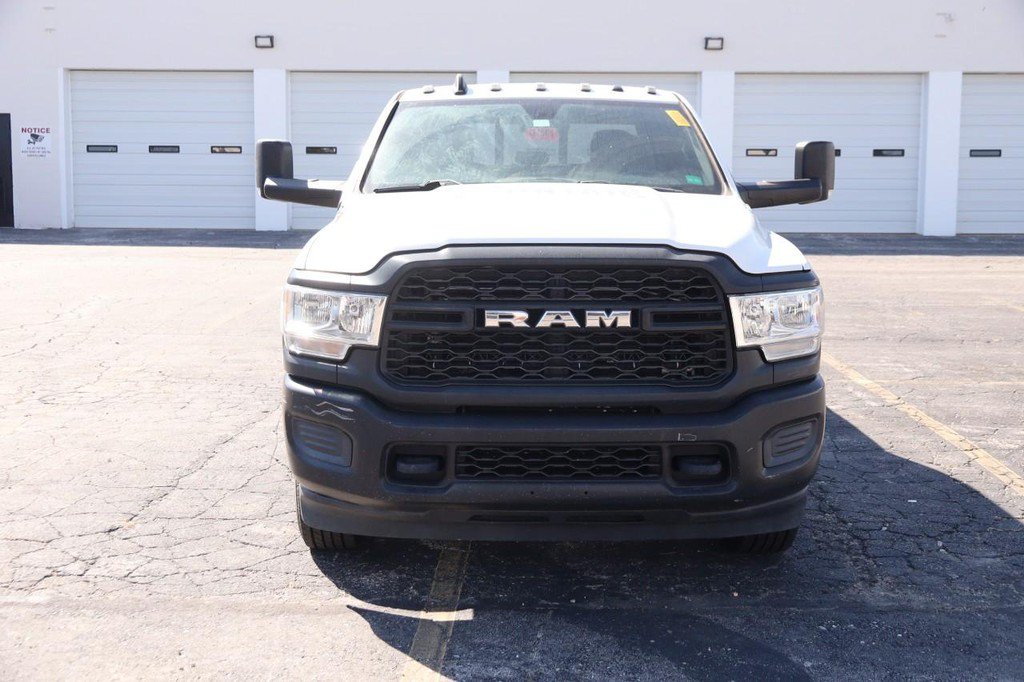 Used 2022 RAM 2500 Tradesman AWD/4WD image 3