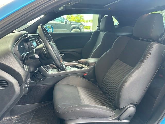 Used 2019 Dodge Challenger GT w/ Driver Convenience Group RWD image 13