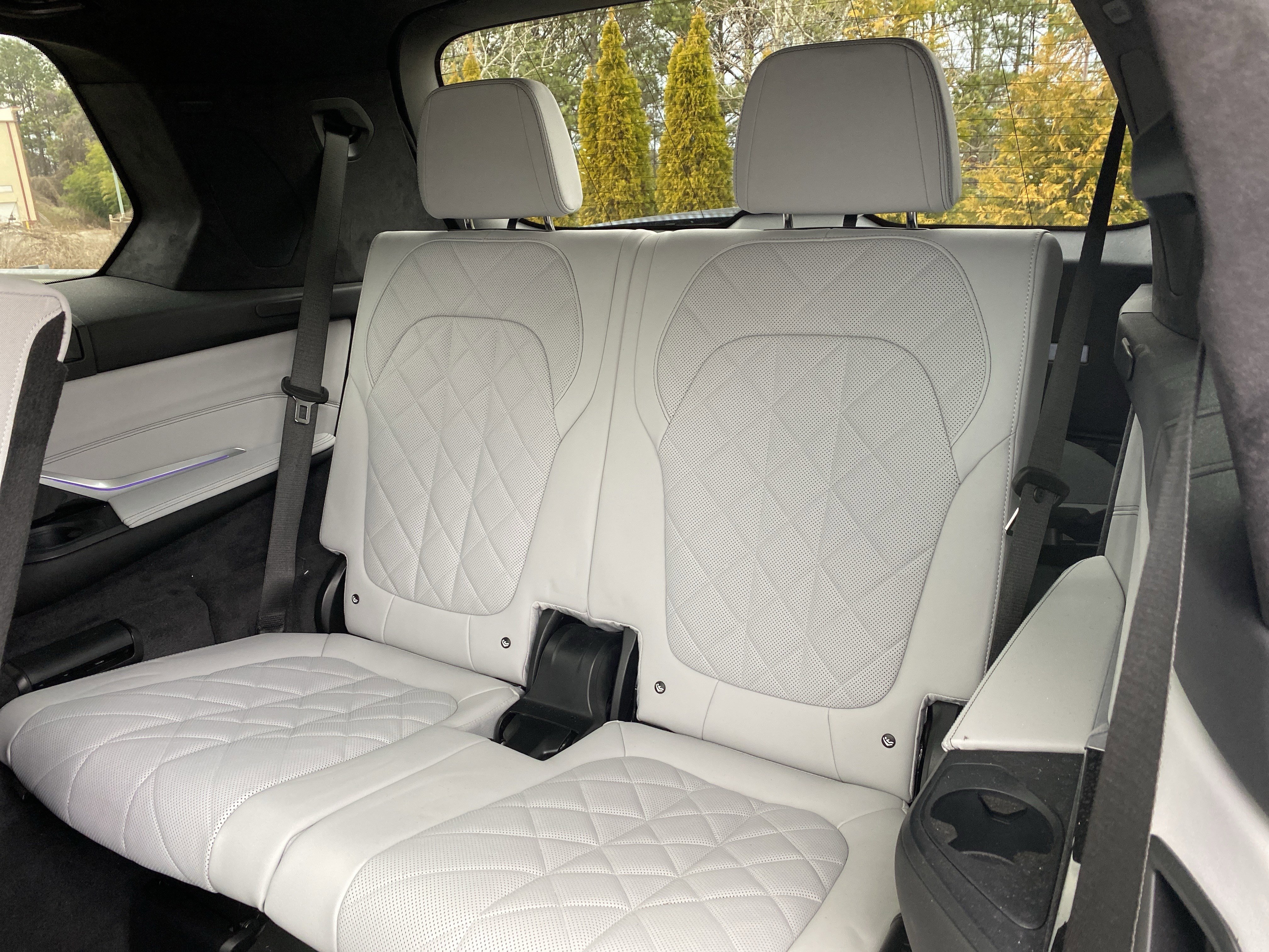 Used 2024 BMW X7 xDrive40i w/ Premium Package image 10