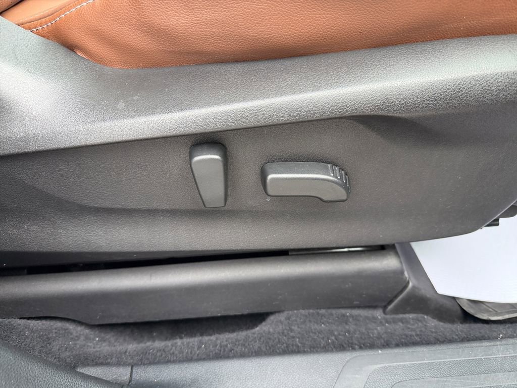 Used 2022 Subaru Ascent Touring w/ Popular Package #2A image 22