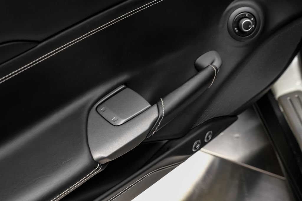 Used 2016 Ferrari 488 Spider RWD image 57