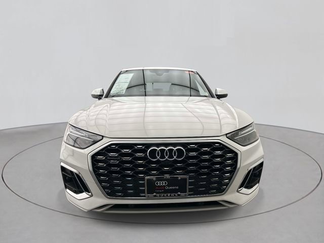 Used 2023 Audi Q5 2.0T Premium Plus w/ Premium Plus Package AWD/4WD image 6