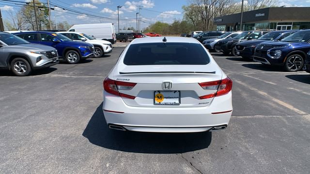 Used 2022 Honda Accord Sport image 4
