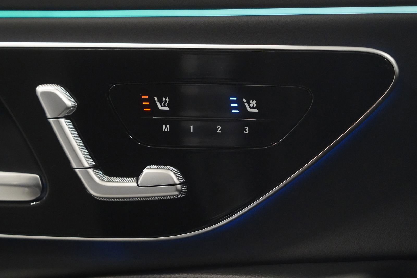 New 2026 Mercedes-Benz E 53 AMG e 4MATIC Sedan image 32