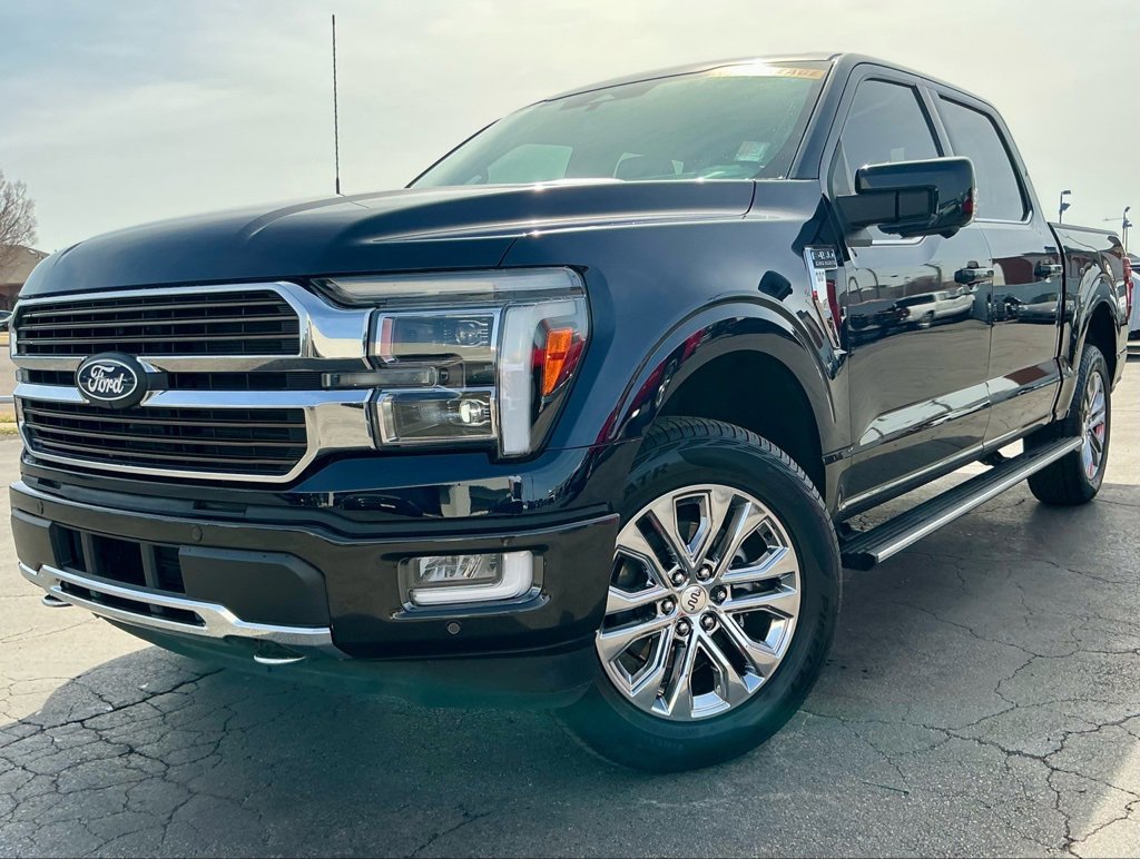 Used 2024 Ford F150 King Ranch w/ FX4 Off-Road Package image 3