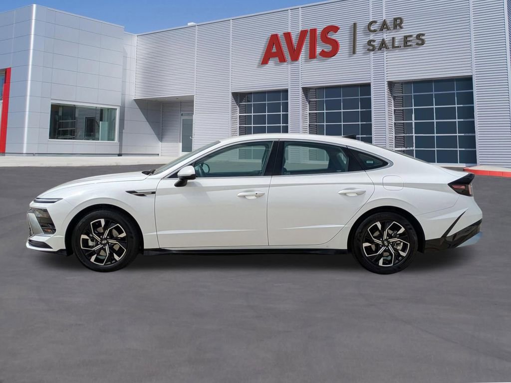 Used 2025 Hyundai Sonata SEL FWD image 10
