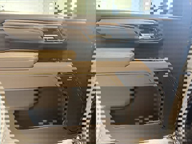 New 2026 Chevrolet Silverado 2500 ZR2 image 15