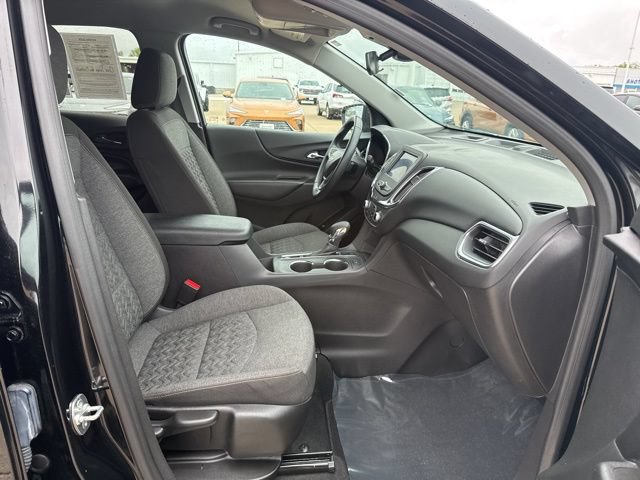 Used 2024 Chevrolet Equinox LT AWD/4WD image 48