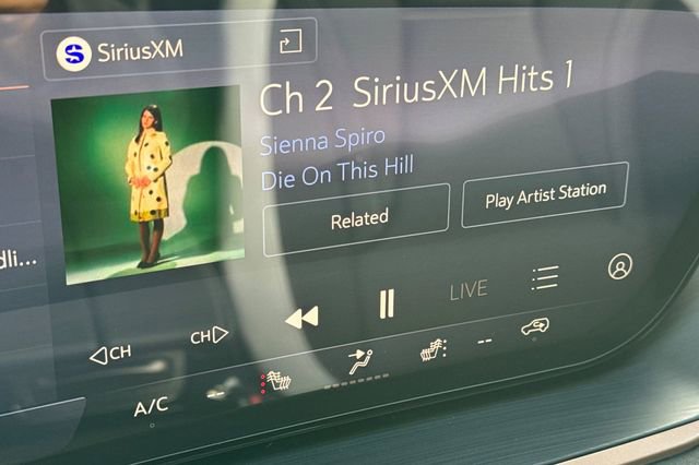 New 2026 Buick Envision Sport Touring image 22