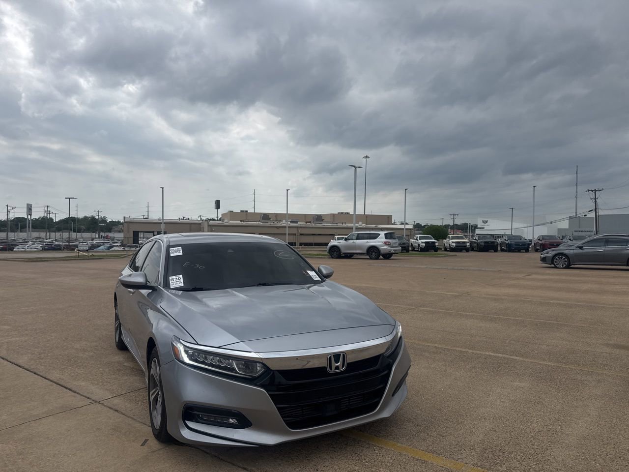 Used 2019 Honda Accord EX image 3