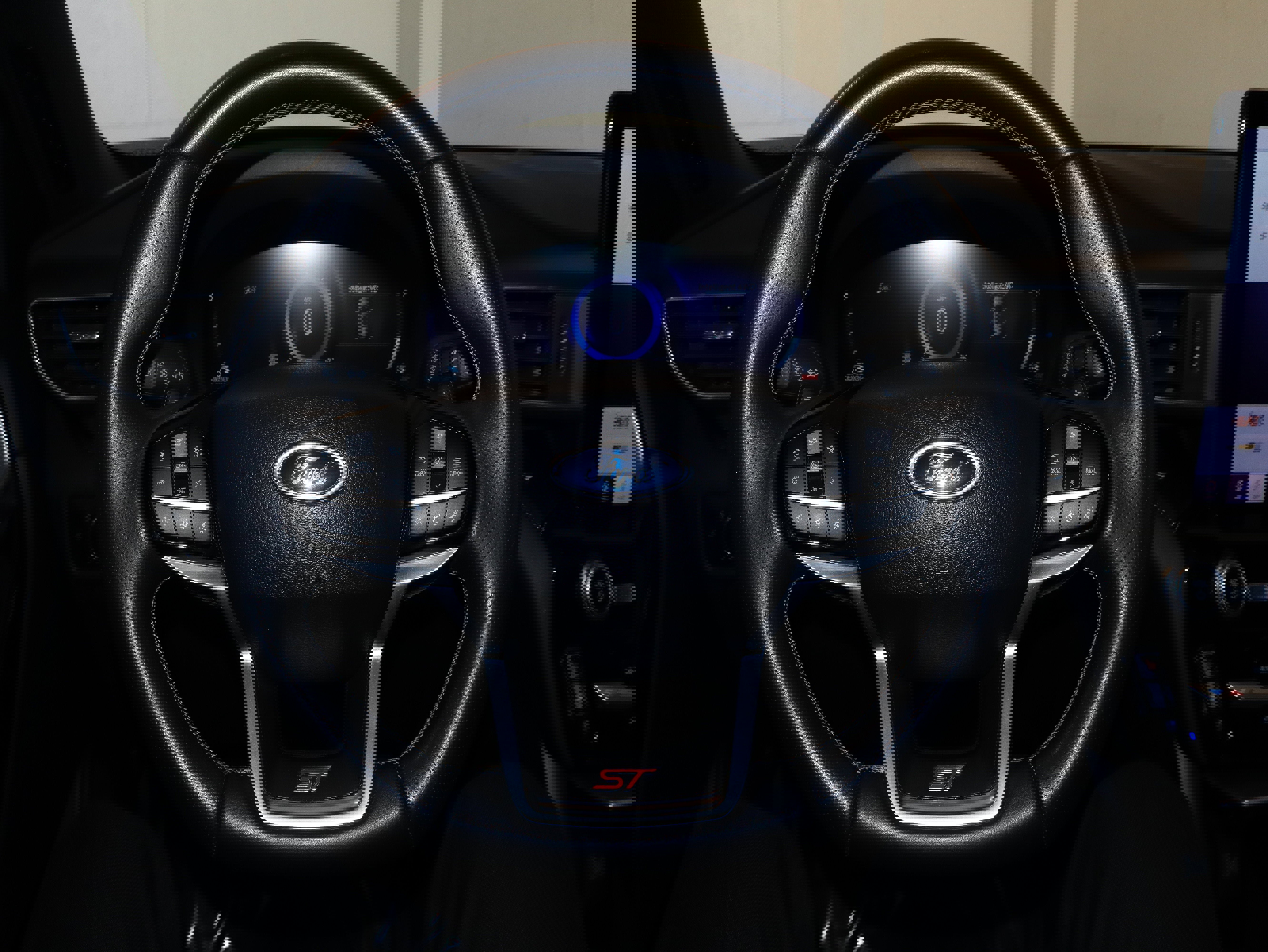 Used 2023 Ford Explorer ST w/ Equipment Group 401A image 24