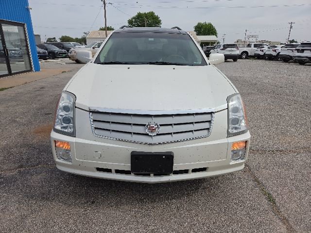 Used 2008 Cadillac SRX AWD w/ Utility Package image 3