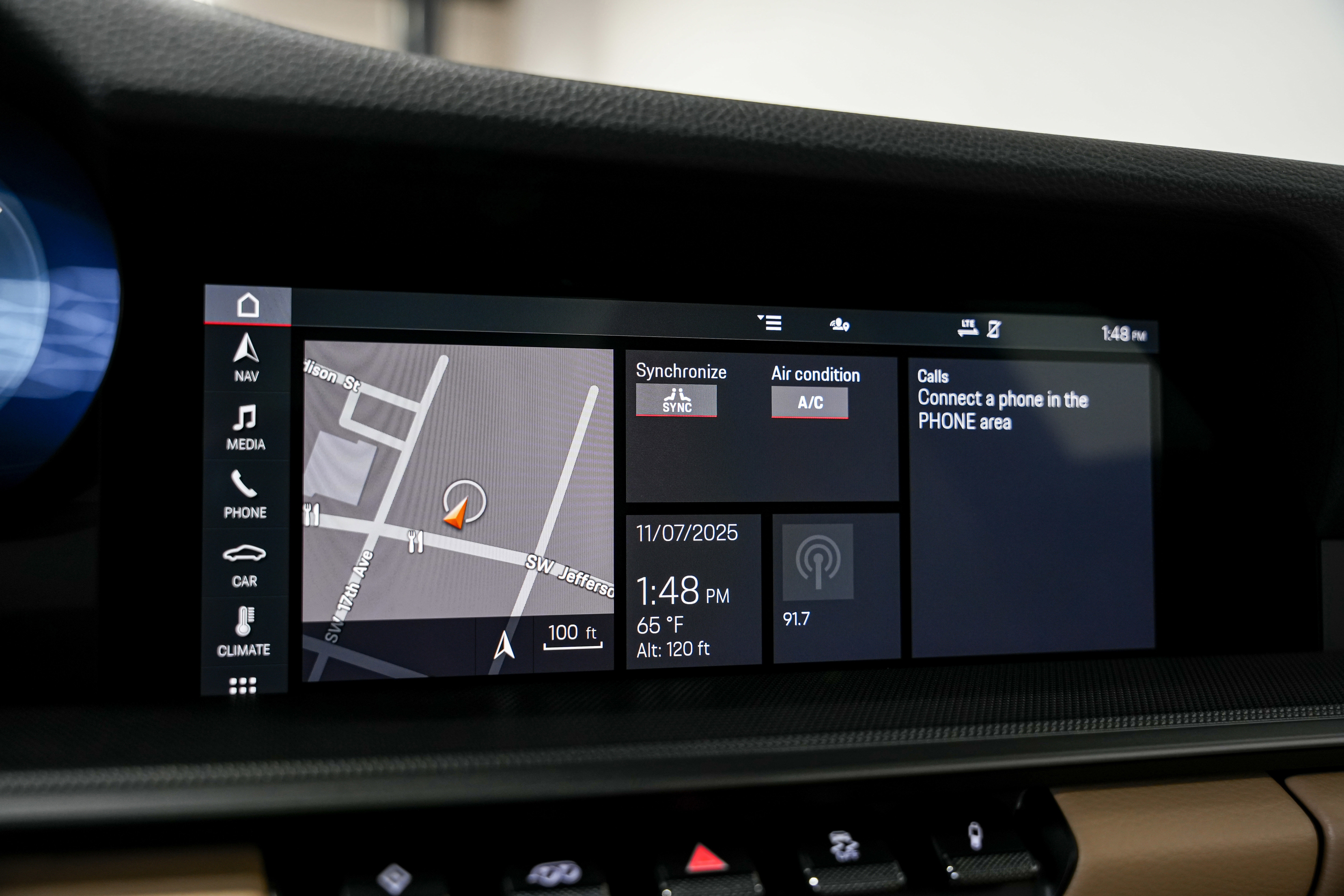 Used 2021 Porsche 911 Carrera S image 13