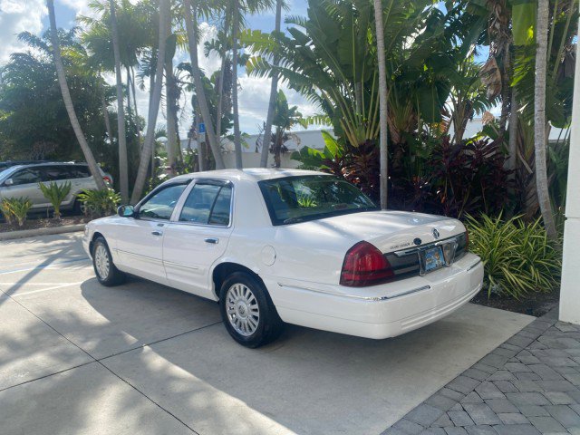 Used 2007 Mercury Grand Marquis LS image 34