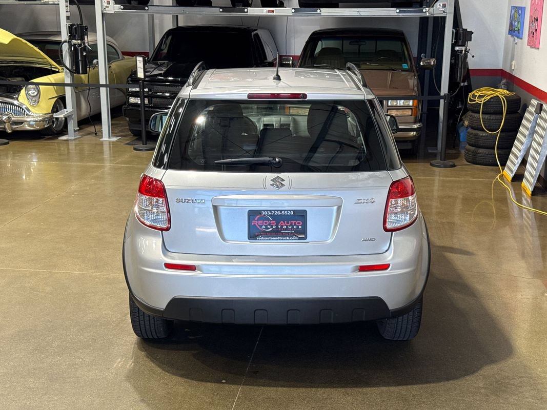 Used 2012 Suzuki SX4 Premium AWD/4WD image 8