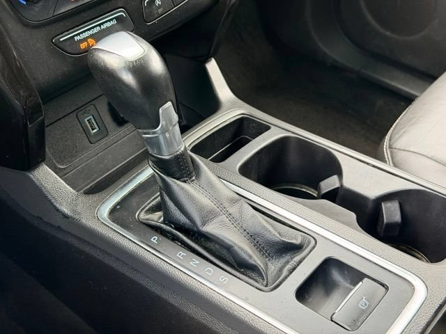 Used 2017 Ford Escape Titanium AWD/4WD image 16