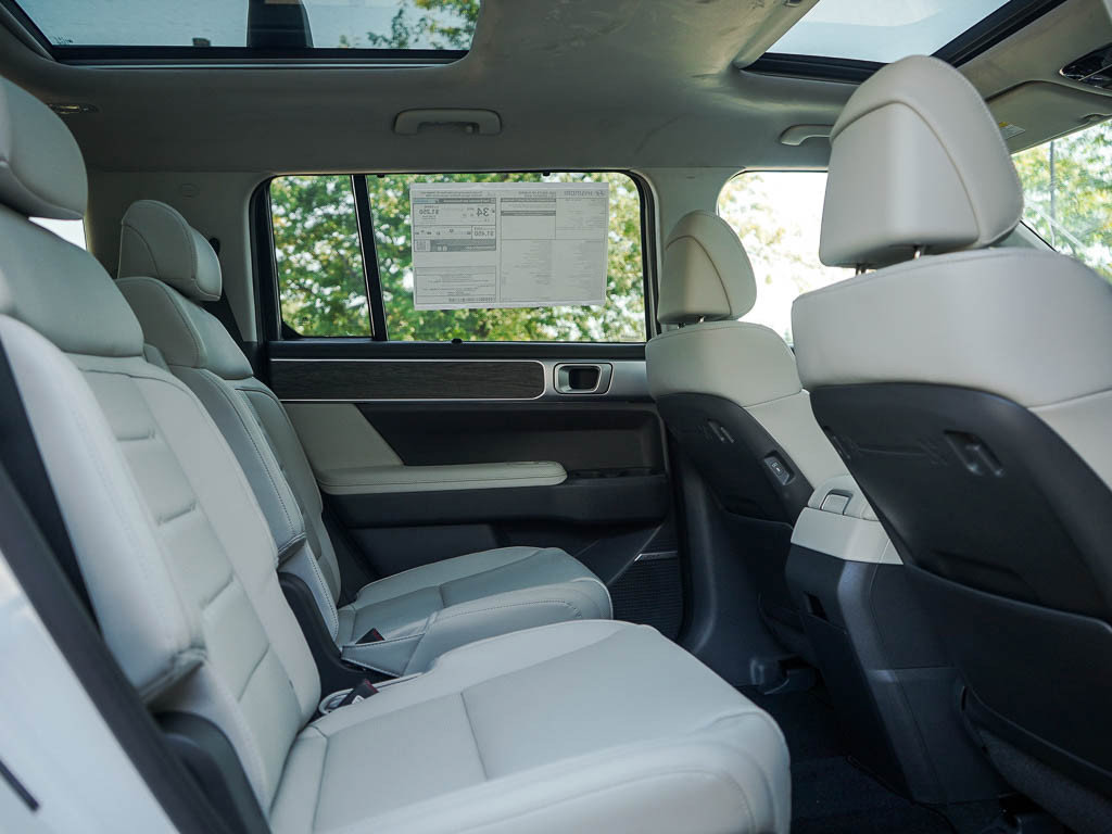 New 2026 Hyundai Santa Fe Calligraphy AWD/4WD image 13