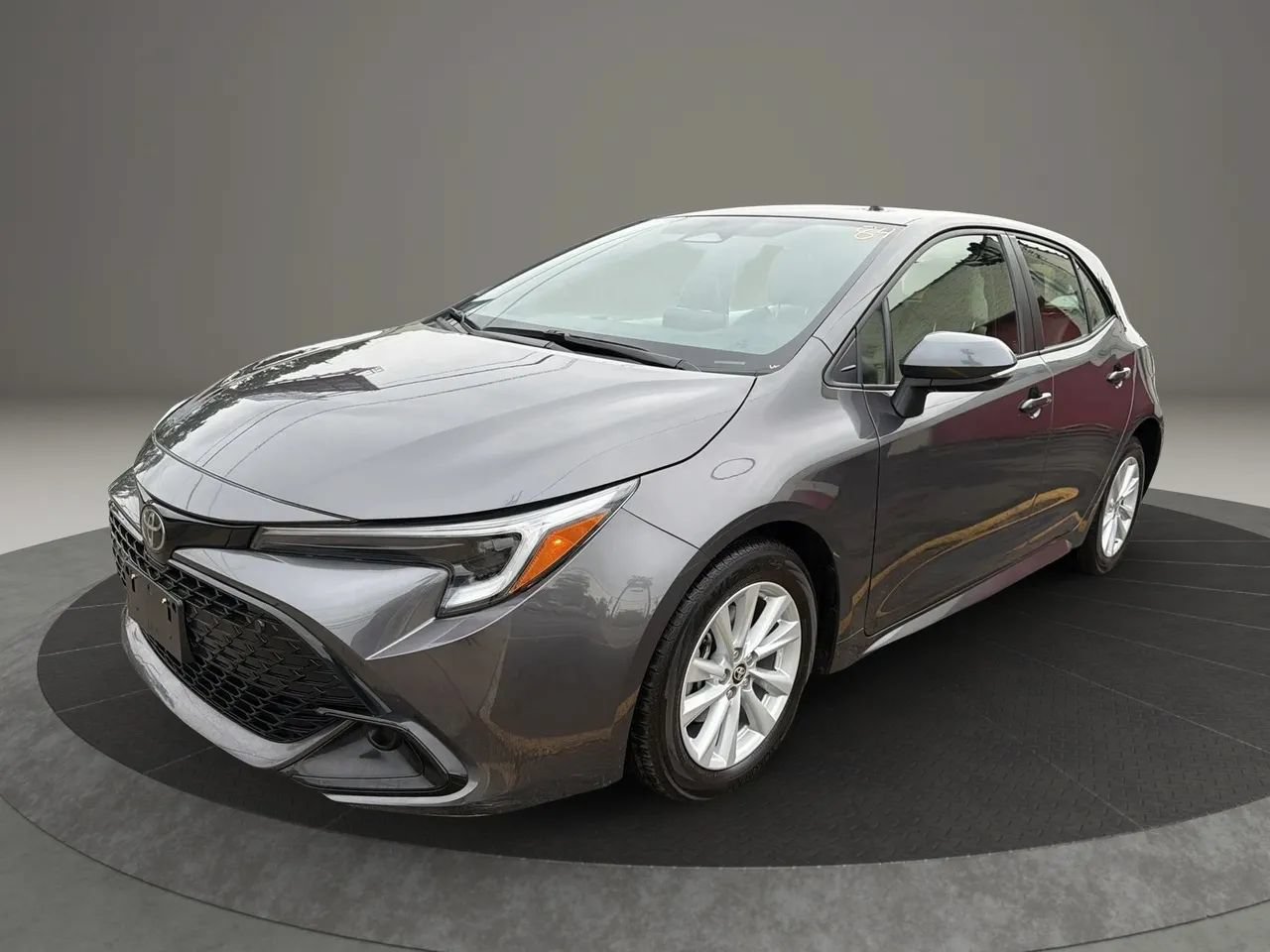 Used 2023 Toyota Corolla SE FWD image 1