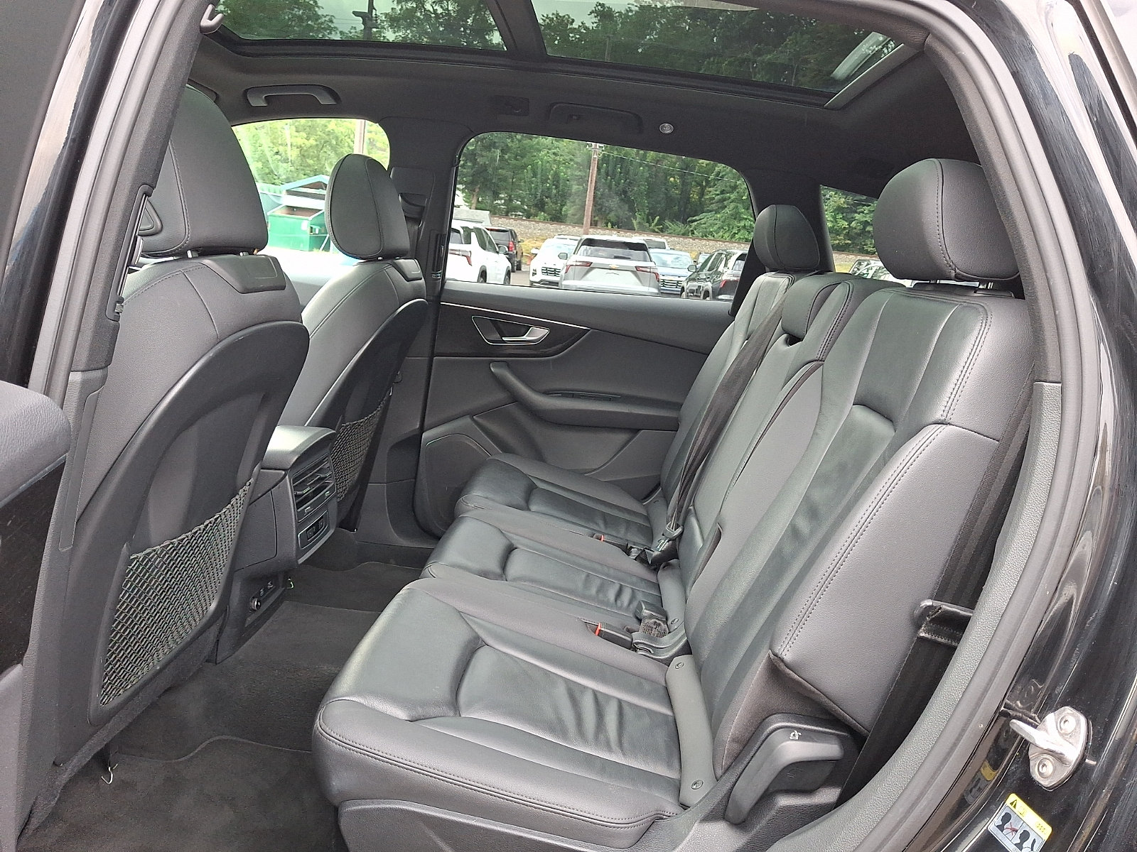 Used 2021 Audi Q7 2.0T Premium w/ Convenience Package AWD/4WD image 11