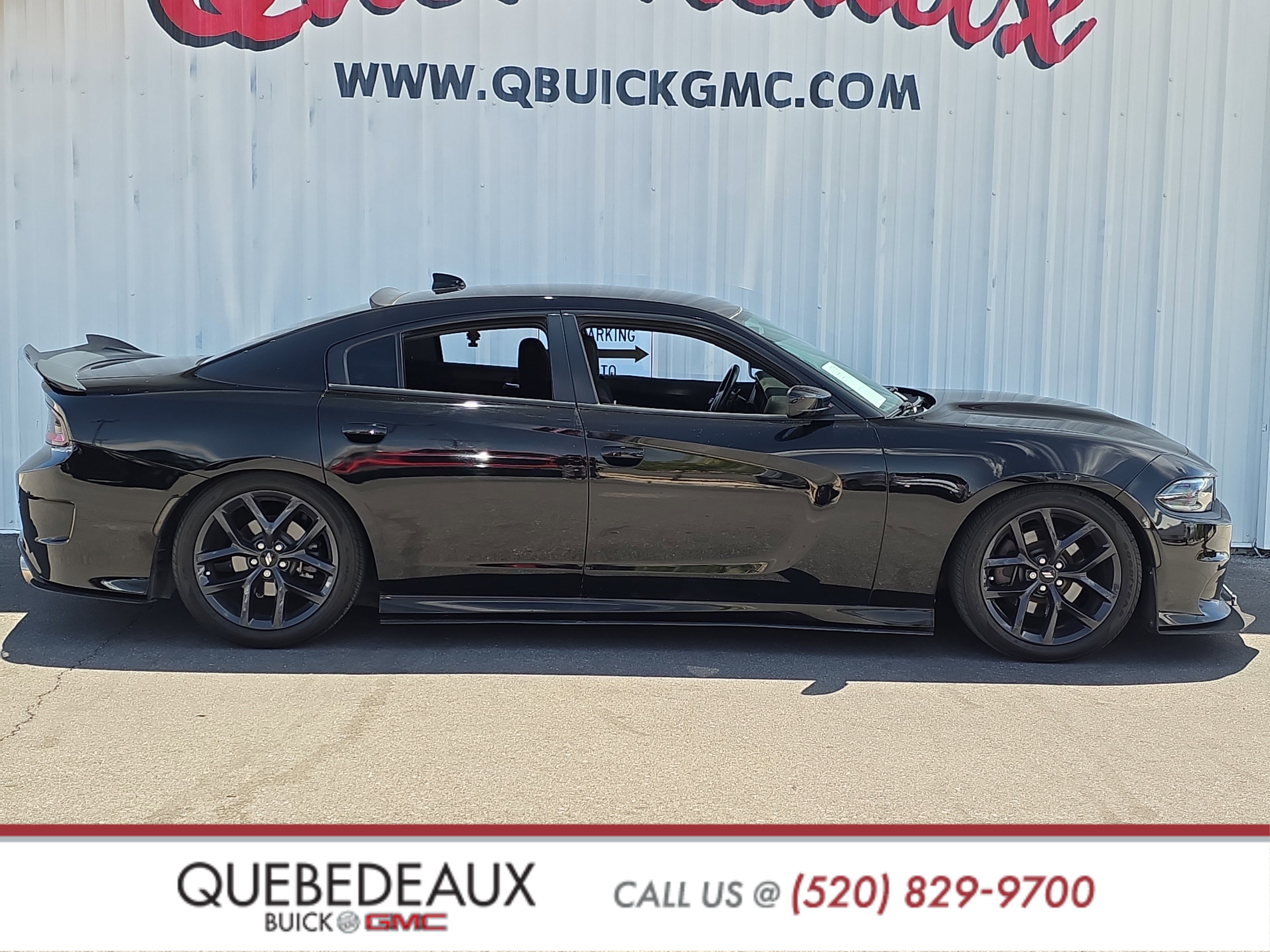 Used 2019 Dodge Charger GT w/ Blacktop Package RWD image 8