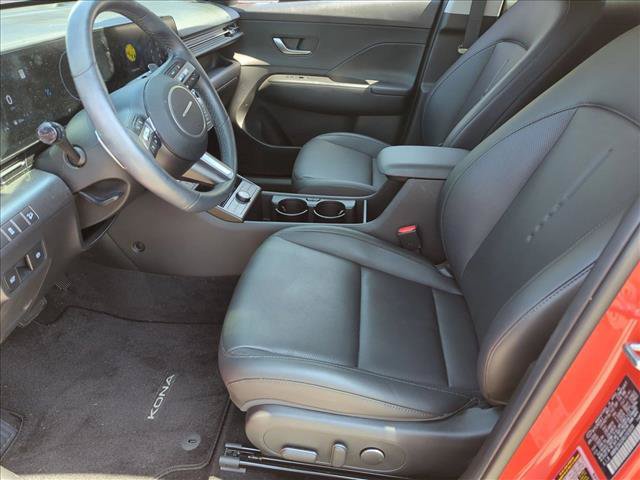 Used 2024 Hyundai Kona Limited FWD image 12