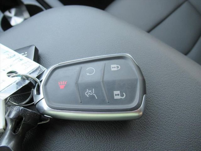 Certified 2025 Cadillac XT6 Sport w/ LPO, Red Accent Package image 33