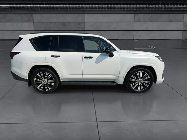 Certified 2025 Lexus LX 700h Luxury w/ Appearance Package AWD/4WD image 9