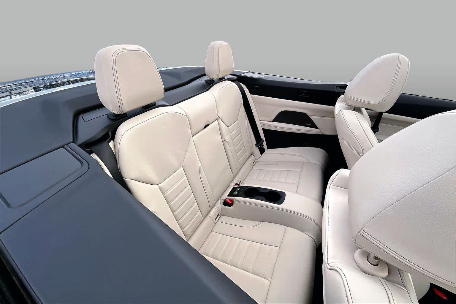 Used 2026 BMW 430i Convertible RWD image 19