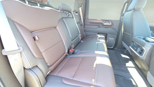 New 2026 GMC Sierra 3500 Denali w/ Denali Reserve Package image 19