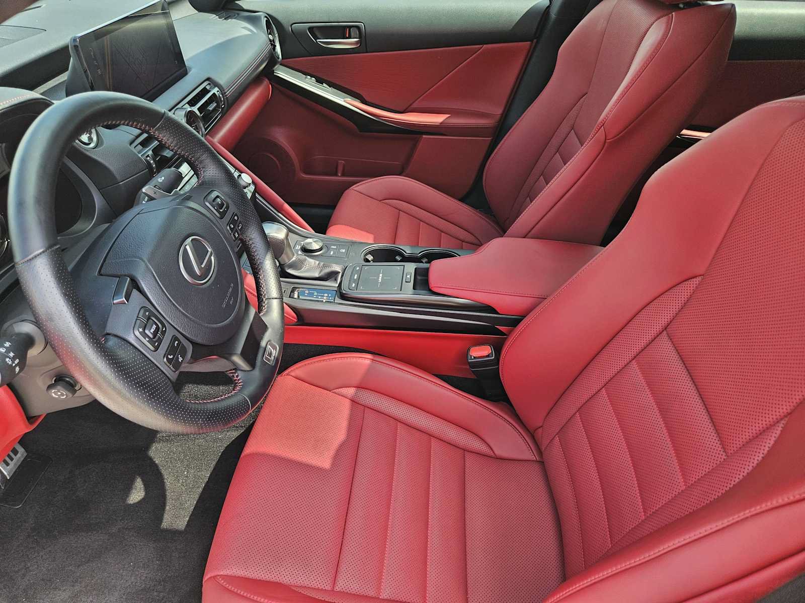 Used 2025 Lexus IS 500 w/ Accessory Package 2 RWD image 12