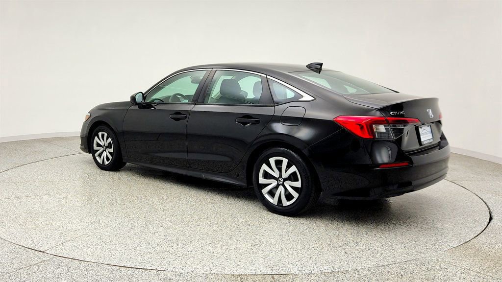 Used 2023 Honda Civic LX image 7