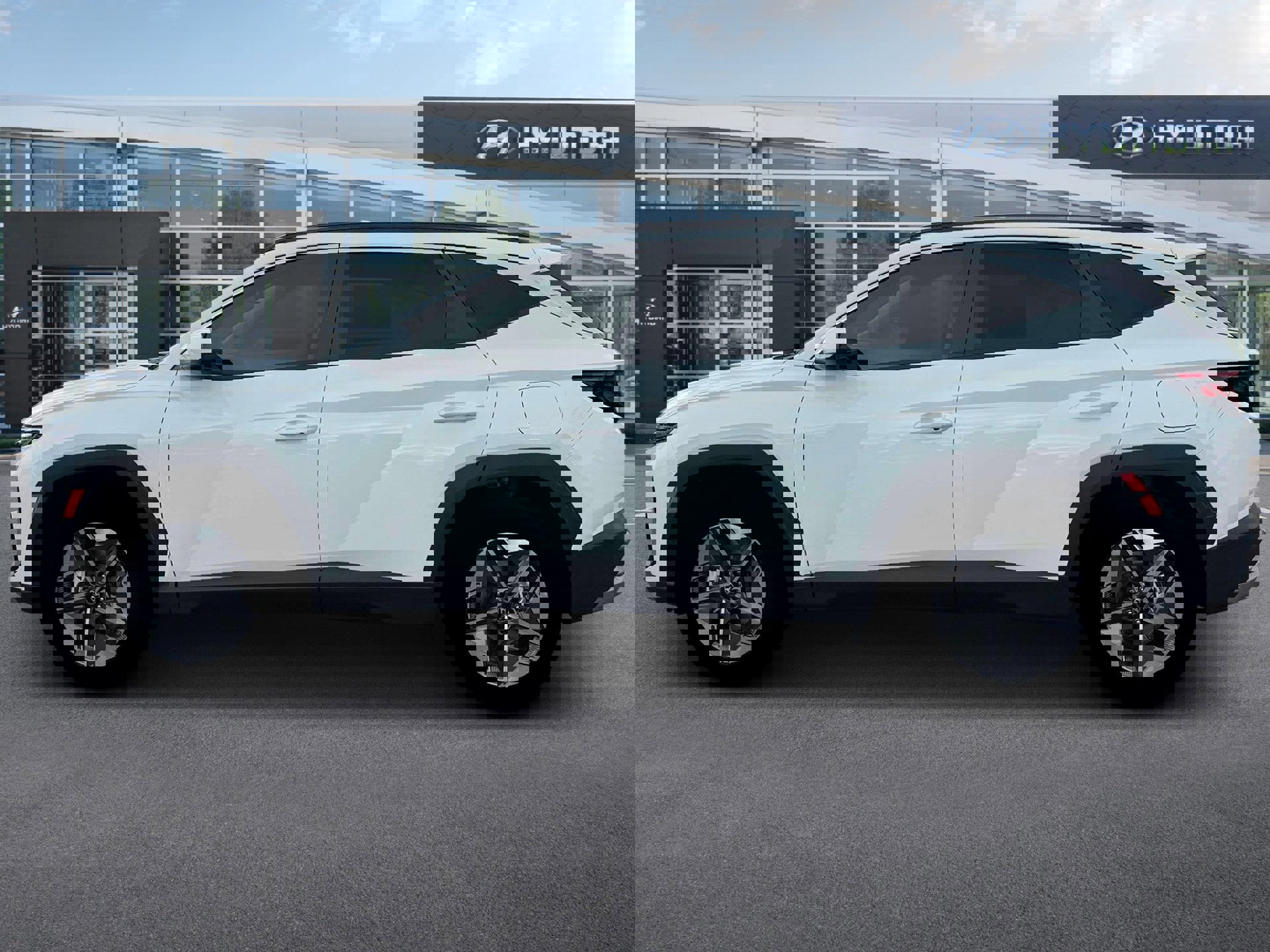 New 2026 Hyundai Tucson SEL image 3