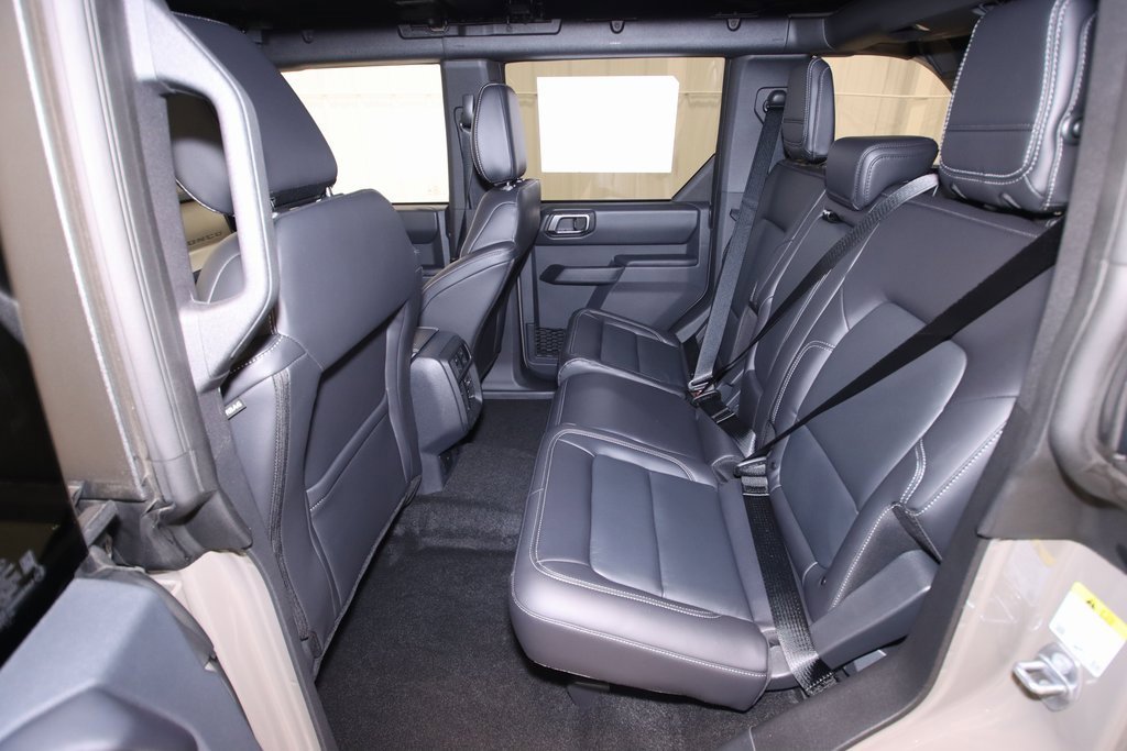 New 2025 Ford Bronco Outer Banks image 12
