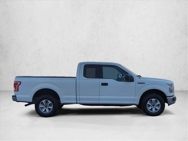 Used 2017 Ford F150 XLT AWD/4WD image 4