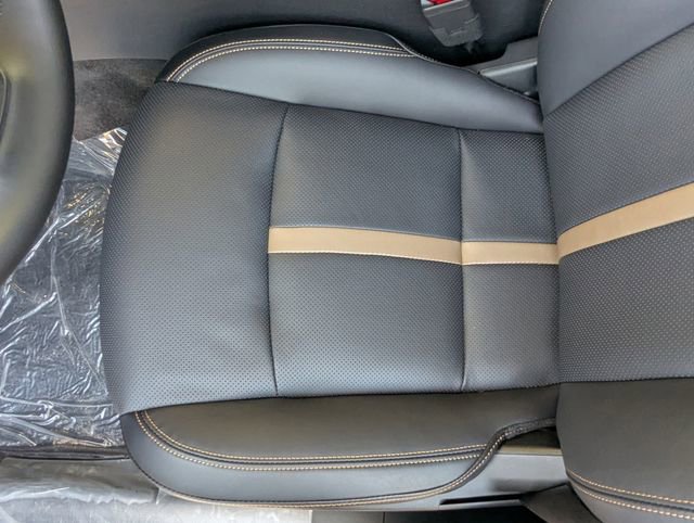 Used 2025 MAZDA CX-90 3.3 Turbo w/ Premium Plus Pkg image 14